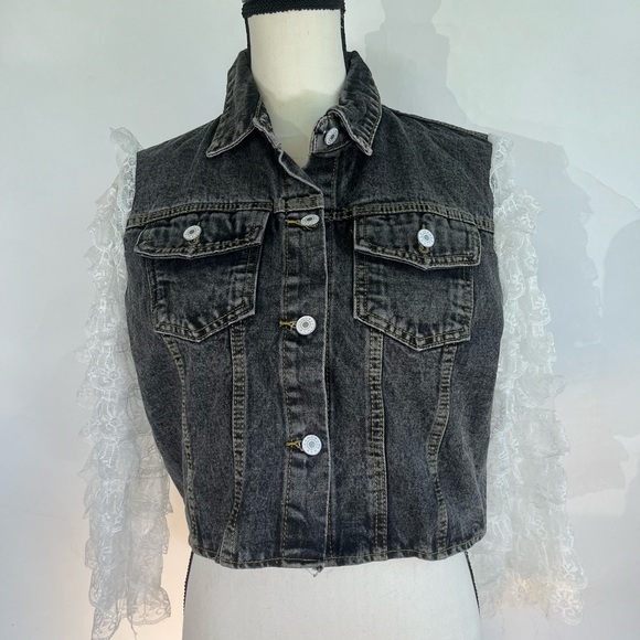 Denim Jacket with lace sleeves - Picture 13 of 17